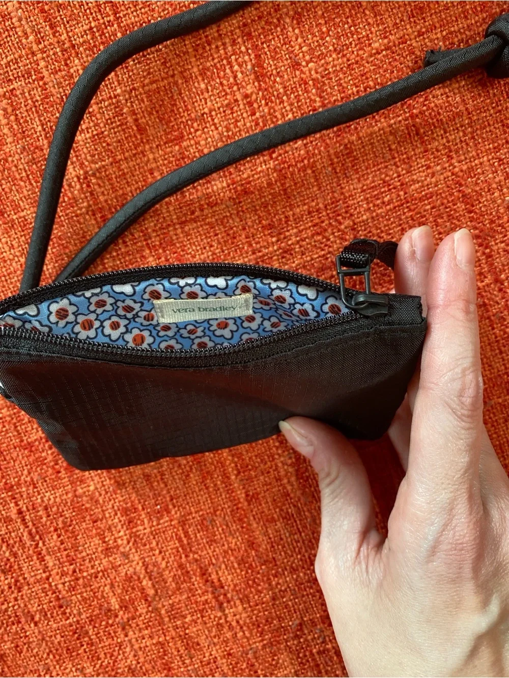NWT Vera Bradley Nylon Black ID Zip Card Pouch Lanyard